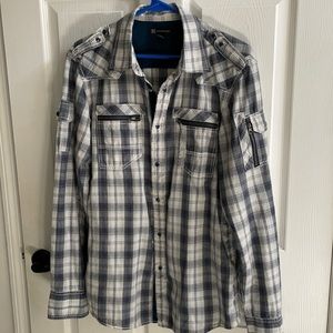 Men’s long sleeve shirt